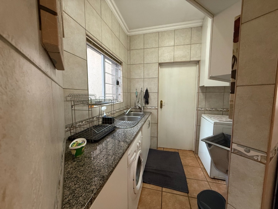4 Bedroom Property for Sale in Melodie North West